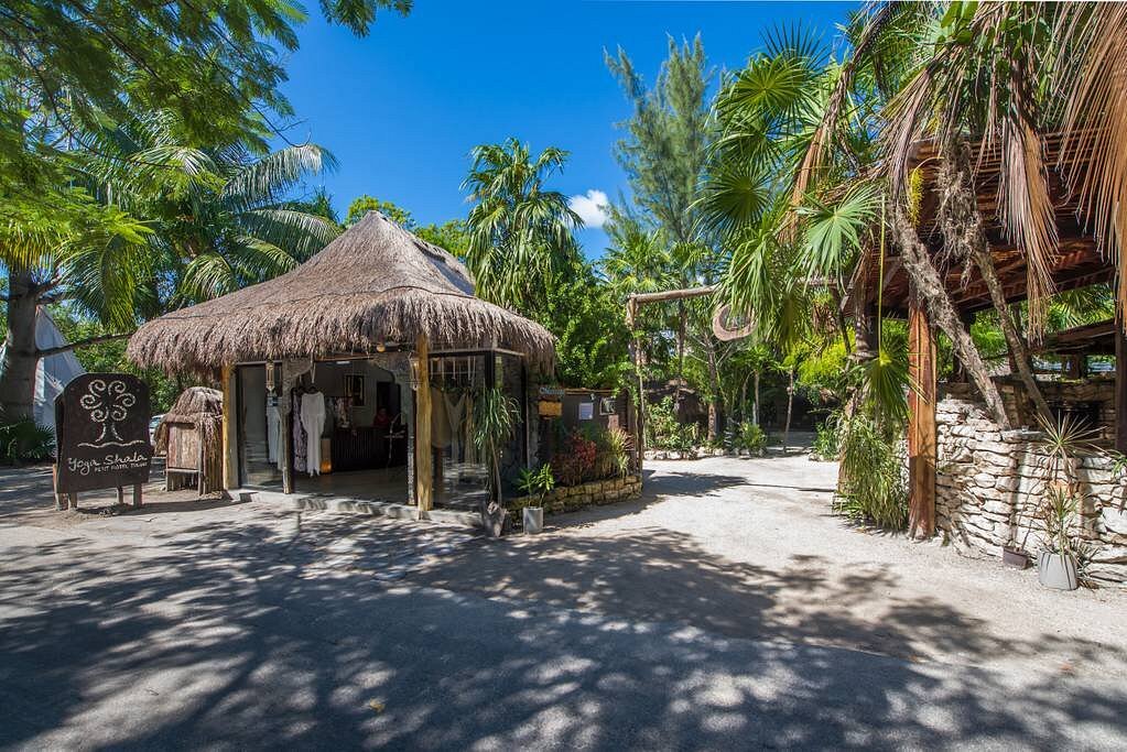 Review of Hotel Yoga Shala Tulum in Tulum, Mexico post thumbnail image